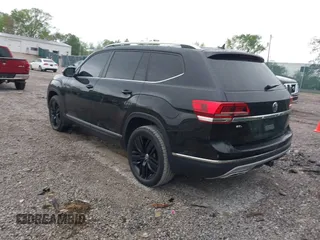 2019 Volkswagen Atlas SEL с VIN 1V2ER2CA2KC592691, выставлен на аукционе IAAI как лот 42011478 с пробегом 57 628 миль миль и . История ставок и продаж доступна на DreamBid. Изображение 3.