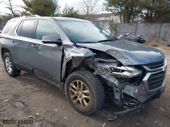 2018 Chevrolet Traverse LT Cloth with VIN 1GNERGKW6JJ224916, listed as a IAAI auction lot 41627315 with 180,639 mi miles. Bid and sale history available at carsss.com. Image 6.