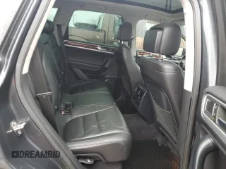 2012 Volkswagen Touareg Sport z VIN WVGFK9BP6CD005005, wystawiony jako Copart lot #46802355 z przebiegiem 141 430 mil mil oraz Czysty tytuł • Clean title. Historia ofert i sprzedaży dostępna na DreamBid. Obrazek 11.