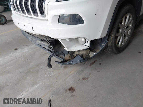 2014 Jeep Cherokee Latitude с VIN 1C4PJLCB5EW101744, выставлен на аукционе IAAI как лот 42617033 с пробегом 102 031 миль миль и . История ставок и продаж доступна на DreamBid. Изображение 6.