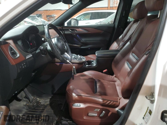 2019 Mazda CX-9 Signature with VIN JM3TCBEY6K0310047, listed as a Copart auction lot 84218354 with 130,758 mi miles and Clean title. Bid and sale history available at DreamBid. Image 7.