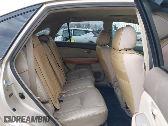 2005 Lexus RX 330 with VIN 2T2HA31U65C047755, listed as a IAAI auction lot 42043942 with 301,840 mi miles. Bid and sale history available at carsss.com. Image 8.