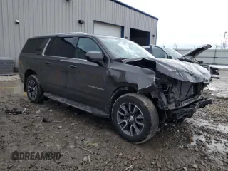 2021 Chevrolet Suburban LS z VIN 1GNSKBKD7MR420989, wystawiony jako Copart lot #46903795 z przebiegiem 40 895 mil mil oraz Szkoda całkowita • Salvage title. Historia ofert i sprzedaży dostępna na DreamBid. Obrazek 4.