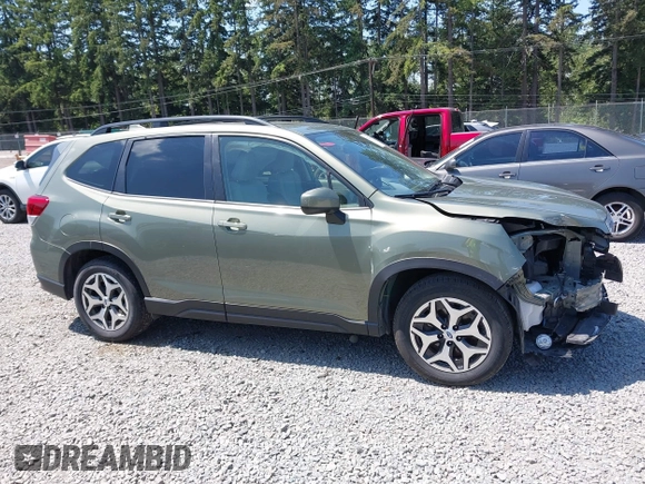 2021 Subaru Forester Premium with VIN JF2SKAFC5MH550118, listed as a IAAI auction lot 42427536 with 31,469 mi miles and . Bid and sale history available at DreamBid. Image 14.