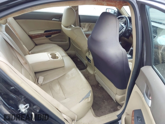 2010 Honda Accord EX-L z VIN 1HGCP2F87AA108288, wystawiony jako IAAI lot #42264267 z przebiegiem 296 891 mil mil oraz . Historia ofert i sprzedaży dostępna na DreamBid. Obrazek 8.