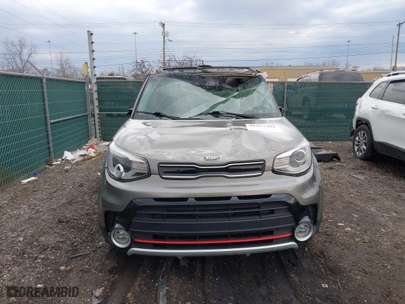 2017 Kia Soul ! with VIN KNDJX3AA5H7494352, listed as a IAAI auction lot 41662102 with 125,287 mi miles. Bid and sale history available at carsss.com. Image 6.