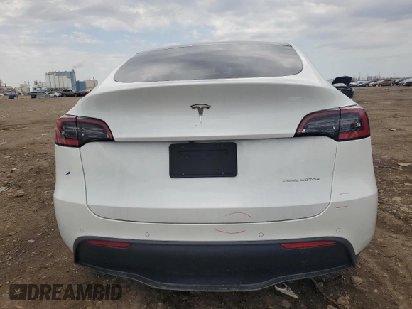 2021 Tesla Model Y Long Range z VIN 5YJYGDEE6MF077764, wystawiony jako Copart lot #53814015 z przebiegiem 87 903 mil mil oraz Szkoda całkowita • Salvage title. Historia ofert i sprzedaży dostępna na DreamBid. Obrazek 6.