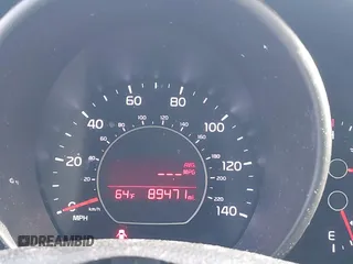 2016 Kia Soul z VIN KNDJN2A26G7857734, wystawiony jako IAAI lot #42269540 z przebiegiem 89 471 mil mil oraz . Historia ofert i sprzedaży dostępna na DreamBid. Obrazek 15.