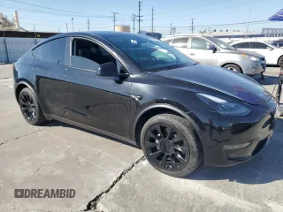 2024 Tesla Model Y Long Range с VIN 7SAYGDEE8RA231933, выставлен на аукционе Copart как лот 58078115 с пробегом 14 959 миль миль и Списание • Salvage title. История ставок и продаж доступна на DreamBid. Изображение 4.