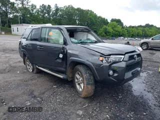 2018 Toyota 4Runner SR5 with VIN JTEBU5JR6J5500316, listed as a IAAI auction lot 42373169 with 125,214 mi miles and . Bid and sale history available at DreamBid. Image 1.