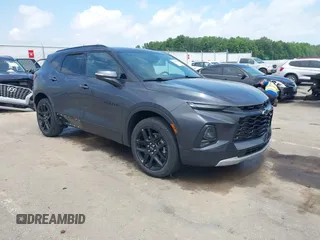 2021 Chevrolet Blazer LT z VIN 3GNKBCRS0MS584432, wystawiony jako IAAI lot #42267630 z przebiegiem 29 578 mil mil oraz . Historia ofert i sprzedaży dostępna na DreamBid. Obrazek 1.