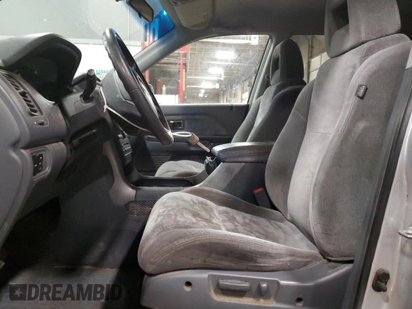 2005 Honda Pilot EX with VIN 5FNYF18415B066757, listed as a Copart auction lot 48412185 with 178,550 mi miles and Salvage Title. Bid and sale history available at DreamBid. Image 7.