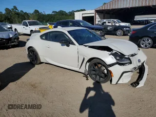 2023 Toyota GR86 Premium with VIN JF1ZNBE10P9762875, listed as a Copart auction lot 73985624 with 10,593 mi miles and Salvage Title. Bid and sale history available at carsss.com. Image 4.