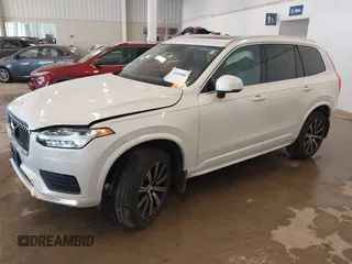 2022 Volvo XC90 Momentum with VIN YV4102PK8N1783915, listed as a IAAI auction lot 41668867 with 72,756 mi miles. Bid and sale history available at carsss.com. Image 19.