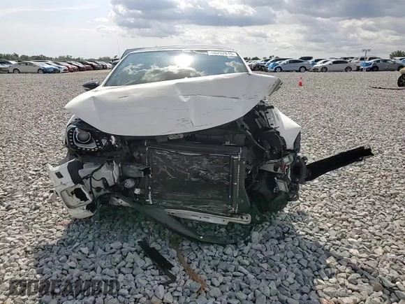 2013 Volkswagen Eos Sport с VIN WVWBW8AH8DV001948, выставлен на аукционе Copart как лот 56292615 с пробегом 75 398 миль миль и На запчасти • Non repairable. История ставок и продаж доступна на DreamBid. Изображение 13.
