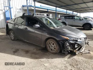 2021 Toyota Prius LE with VIN JTDKAMFP0M3182773, listed as a Copart auction lot 45600385 with 72,923 mi miles and Salvage Title. Bid and sale history available at DreamBid. Image 4.