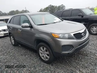 2012 Kia Sorento LX with VIN 5XYKT3A19CG244821, listed as a IAAI auction lot 41862626 with 243,165 mi miles. Bid and sale history available at carsss.com. Image 1.