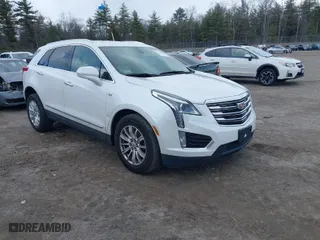 2017 Cadillac XT5 FWD with VIN 1GYKNARS2HZ310866, listed as a IAAI auction lot 41865458 with 70,375 mi miles. Bid and sale history available at carsss.com. Image 1.