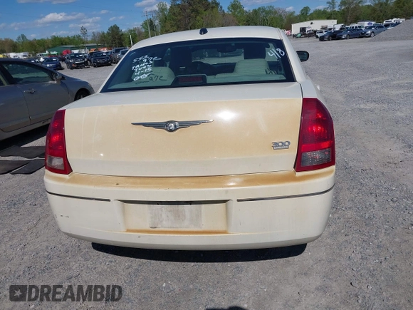 2005 Chrysler 300 Touring with VIN 2C3AA53G45H552972, listed as a IAAI auction lot 41996998 with 297,276 mi miles and . Bid and sale history available at DreamBid. Image 16.