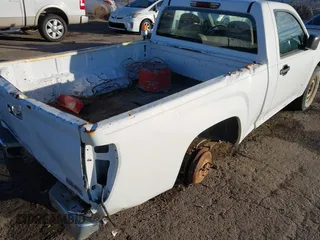 2007 GMC Canyon SL with VIN 1GTCS149178252678, listed as a IAAI auction lot 41319546 with 124,258 mi miles. Bid and sale history available at carsss.com. Image 11.
