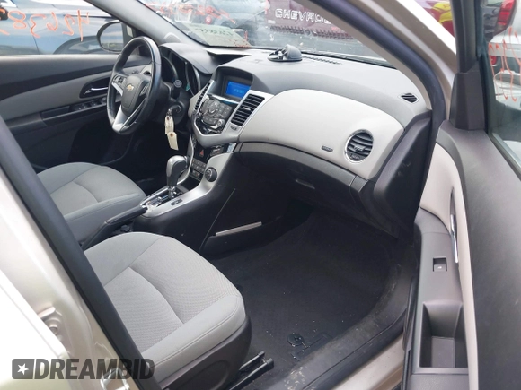 2014 Chevrolet Cruze 1LT with VIN 1G1PC5SB5E7174588, listed as a IAAI auction lot 42638357 with 89,813 mi miles and . Bid and sale history available at DreamBid. Image 5.