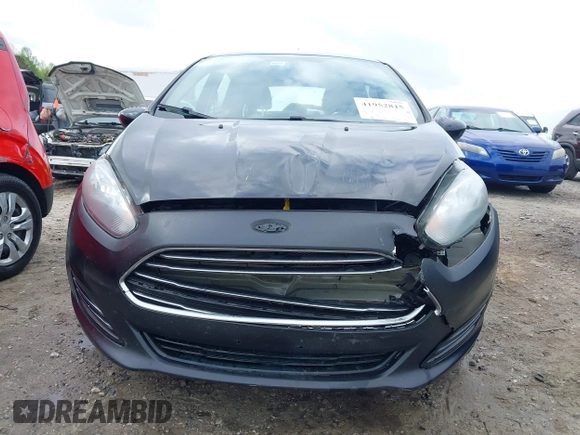 2018 Ford Fiesta SE with VIN 3FADP4EJ0JM133190, listed as a IAAI auction lot 41952815 with 69,930 mi miles. Bid and sale history available at carsss.com. Image 12.