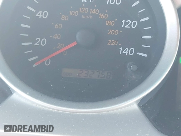 2007 Toyota Highlander w/3rd Row z VIN JTEDP21A170139480, wystawiony jako IAAI lot #41270670 z przebiegiem 232 758 mil mil oraz . Historia ofert i sprzedaży dostępna na DreamBid. Obrazek 16.
