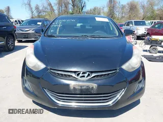 2013 Hyundai Elantra GLS с VIN KMHDH4AE6DU928322, выставлен на аукционе IAAI как лот 42054141 с пробегом 147 986 миль миль и . История ставок и продаж доступна на DreamBid. Изображение 12.