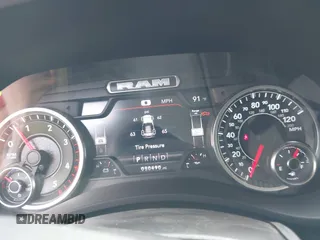 2022 Ram 2500 Laramie with VIN 3C6UR5FL7NG282895, listed as a IAAI auction lot 41902088 with 50,490 mi miles and . Bid and sale history available at DreamBid. Image 7.