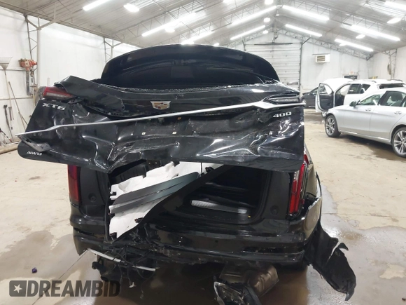 2020 Cadillac XT6 AWD Premium Luxury with VIN 1GYKPDRS3LZ101138, listed as a IAAI auction lot 41984170 with 60,286 mi miles and . Bid and sale history available at DreamBid. Image 16.