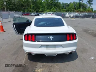 2017 Ford Mustang V6 с VIN 1FA6P8AM0H5270159, выставлен на аукционе IAAI как лот 42312486 с пробегом 43 352 миль миль и . История ставок и продаж доступна на DreamBid. Изображение 17.