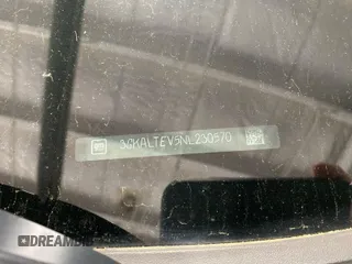 2022 GMC Terrain SLE z VIN 3GKALTEV5NL230570, wystawiony jako IAAI lot #42339700 z przebiegiem 39 381 mil mil oraz . Historia ofert i sprzedaży dostępna na DreamBid. Obrazek 1.