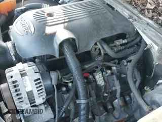 2002 GMC Sierra 1500 SLE с VIN 2GTEC19T521378421, выставлен на аукционе IAAI как лот 43137051 с пробегом Не указан миль и . История ставок и продаж доступна на DreamBid. Изображение 17.