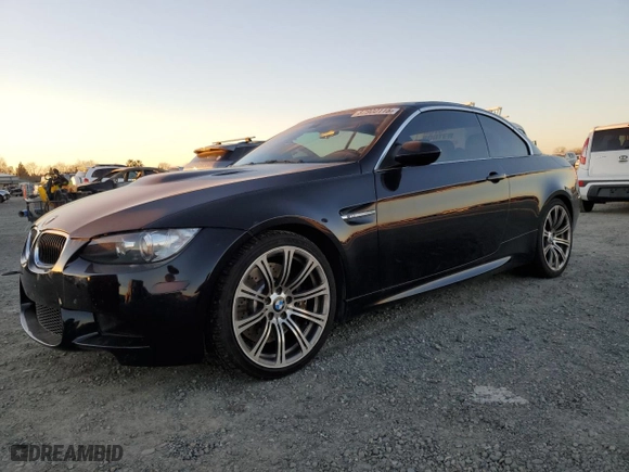 2011 BMW M3 with VIN WBSDX9C54BE399051, listed as a Copart auction lot 87900115 with 109,557 mi miles and Salvage Title. Bid and sale history available at carsss.com. Image 1.