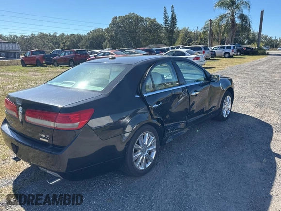 2011 Lincoln MKZ Hybrid with VIN 3LNDL2L33BR759329, listed as a Copart auction lot 83069104 with 131,927 mi miles and Clean Title. Bid and sale history available at carsss.com. Image 4.