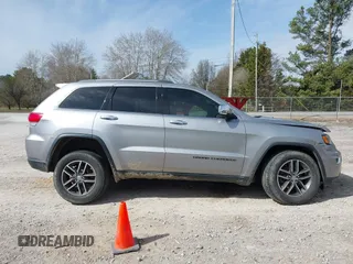 2017 Jeep Grand Cherokee Limited with VIN 1C4RJEBG5HC867724, listed as a IAAI auction lot 41749355 with 138,255 mi miles. Bid and sale history available at carsss.com. Image 13.