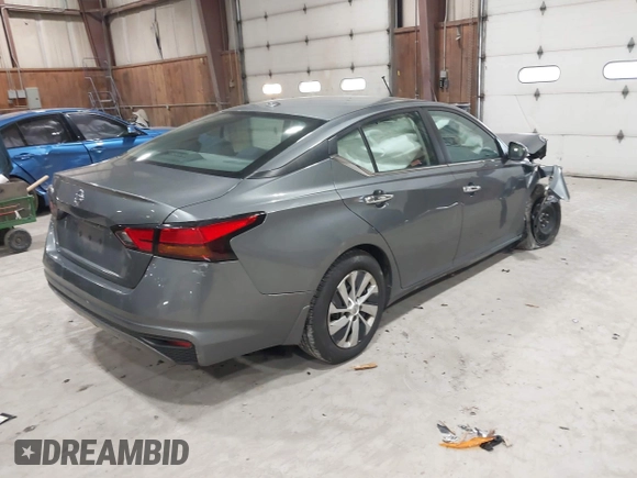 2019 Nissan Altima S with VIN 1N4BL4BV3KC254910, listed as a IAAI auction lot 41956446 with 71,798 mi miles and . Bid and sale history available at carsss.com. Image 4.