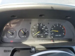 1993 Ford Escort с VIN 3FAPP13J4PR117875, выставлен на аукционе Copart как лот 52543615 с пробегом 90 866 миль миль и Списание • Salvage title. История ставок и продаж доступна на DreamBid. Изображение 9.