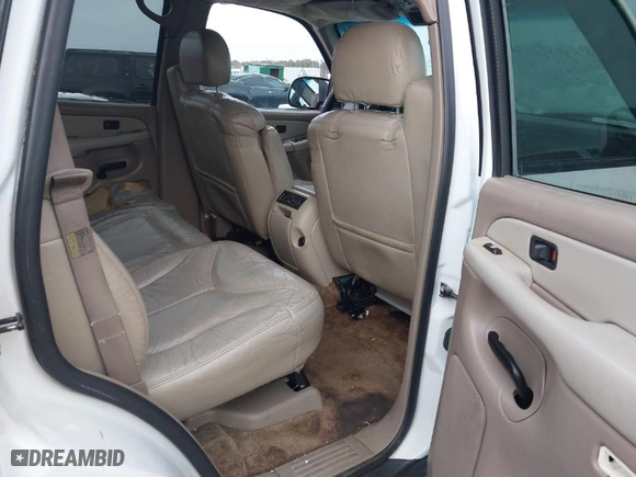 2002 GMC Yukon SLT with VIN 1GKEC13Z22J274962, listed as a IAAI auction lot 41387262 with 283,660 mi miles. Bid and sale history available at carsss.com. Image 8.