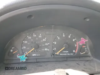 1996 Geo Tracker z VIN 2CNBE1364T6909947, wystawiony jako Copart lot #54411835 z przebiegiem 171 862 mil mil oraz Szkody całkowita. Historia ofert i sprzedaży dostępna na DreamBid. Obrazek 9.