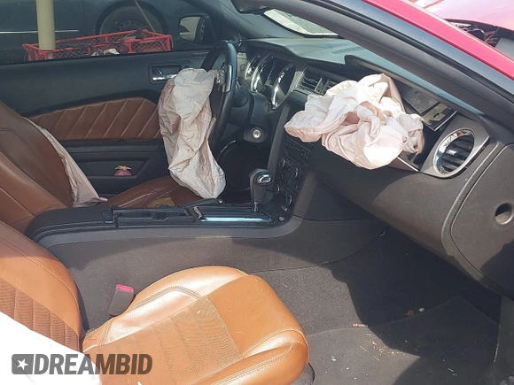 2010 Ford Mustang V6 with VIN 1ZVBP8EN1A5110063, listed as a IAAI auction lot 42698144 with 215,245 mi miles and . Bid and sale history available at DreamBid. Image 5.
