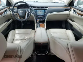 2018 Cadillac XTS Luxury z VIN 2G61M5S39J9171093, wystawiony jako Copart lot #54177925 z przebiegiem 89 042 mil mil oraz Szkoda całkowita • Salvage title. Historia ofert i sprzedaży dostępna na DreamBid. Obrazek 8.