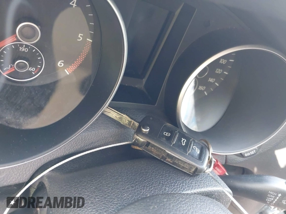 2013 Volkswagen Jetta TDI w/Sunroof & Nav with VIN 3VWPL7AJXDM600708, listed as a IAAI auction lot 42400339 with 177,588 mi miles and . Bid and sale history available at DreamBid. Image 11.