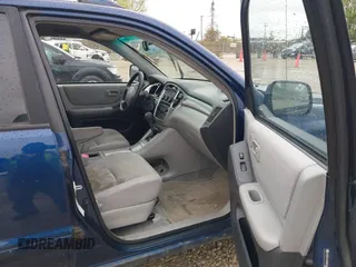 2005 Toyota Highlander z VIN JTEEP21A750076029, wystawiony jako IAAI lot #42327759 z przebiegiem 261 299 mil mil oraz . Historia ofert i sprzedaży dostępna na DreamBid. Obrazek 5.