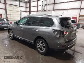 2015 Nissan Pathfinder SV with VIN 5N1AR2MM0FC662246, listed as a IAAI auction lot 41592969 with 156,382 mi miles. Bid and sale history available at carsss.com. Image 3.