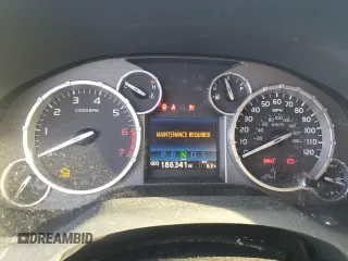 2015 Toyota Tundra SR5 z VIN 5TFEY5F11FX181718, wystawiony jako Copart lot #48792685 z przebiegiem 186 341 mil mil oraz Szkoda całkowita • Salvage title. Historia ofert i sprzedaży dostępna na DreamBid. Obrazek 9.
