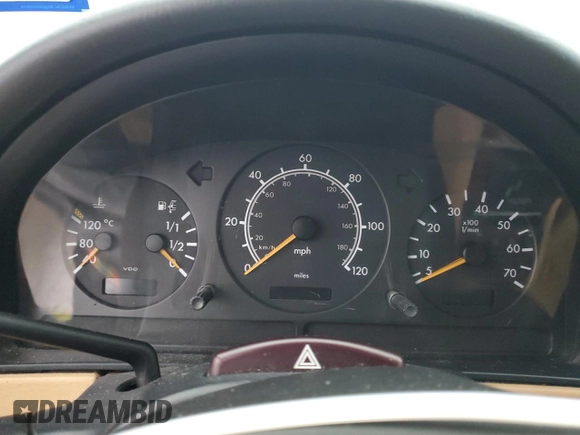 1998 Mercedes-Benz M 320/430/500 z VIN 4JGAB54E3WA038029, wystawiony jako Copart lot #86567584 z przebiegiem Nie podano mil oraz Czysty tytuł • Clean title. Historia ofert i sprzedaży dostępna na DreamBid. Obrazek 9.