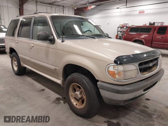 1998 Ford Explorer XLT с VIN 1FMZU32E8WUA42113, выставлен на аукционе IAAI как лот 41608275 с пробегом 149 567 миль миль и . История ставок и продаж доступна на DreamBid. Изображение 1.