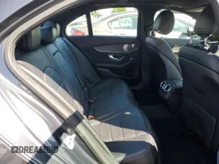 2015 Mercedes-Benz C 300 z VIN 55SWF4JB3FU066356, wystawiony jako Copart lot #56933205 z przebiegiem 93 917 mil mil oraz Szkoda całkowita • Salvage title. Historia ofert i sprzedaży dostępna na DreamBid. Obrazek 10.