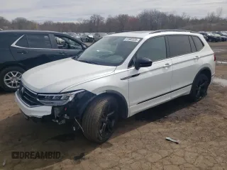 2023 Volkswagen Tiguan SE R-Line Black с VIN 3VV8B7AX9PM092316, выставлен на аукционе Copart как лот 51892325 с пробегом 24 058 миль миль и Списание • Salvage title. История ставок и продаж доступна на DreamBid. Изображение 1.